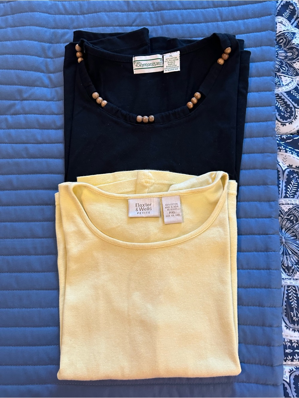 Set of two Scoop Neck Tank Tops Yellow Baxter & Wells PXL, Black Shenanigans XL